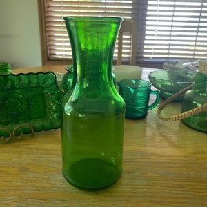 Vintage green glass vase.  No chips or cracks.